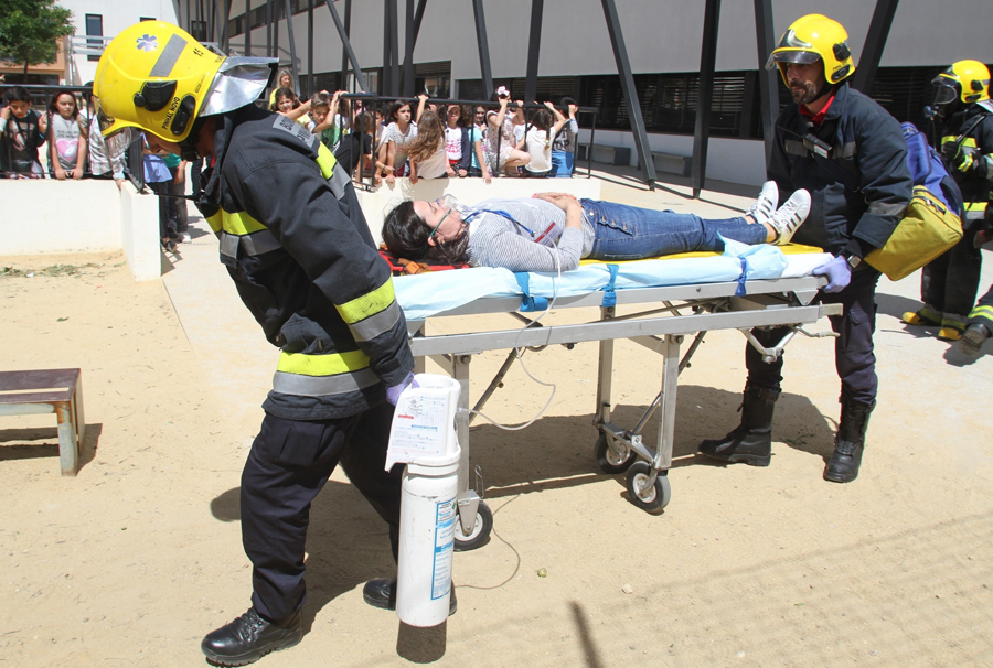 Dia Municipal do Bombeiro 2018: Comemorações integram três simulacros de sismo em escolas para te...