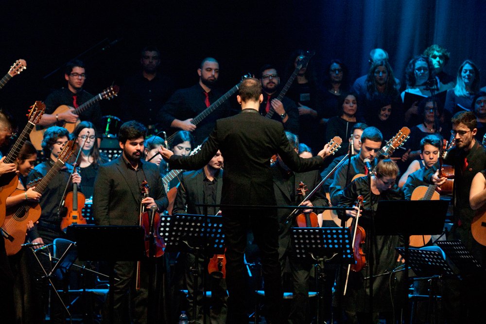 Concerto da Orquestra Nova de Guitarras no Cineteatro S. João dá as boas vindas ao verão