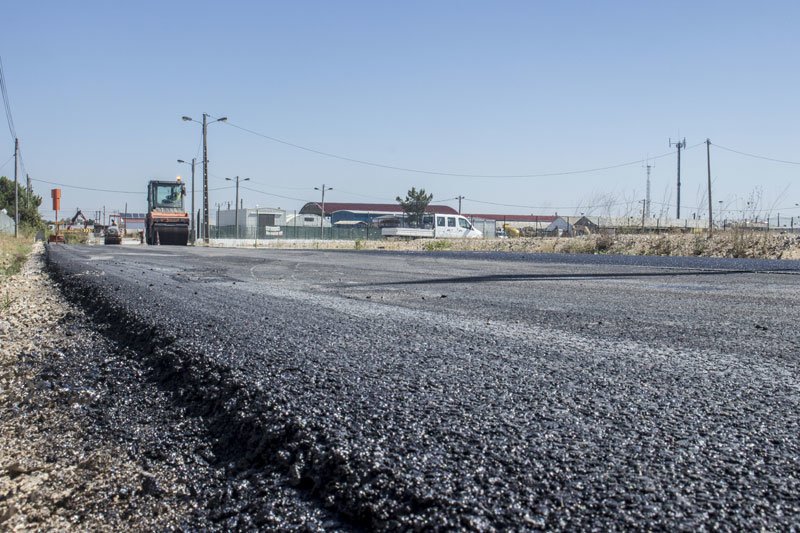 Aberto concurso público para repavimentação de mais um troço da Estrada Municipal 533 