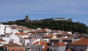 Castelo e Centro Histórico têm visitas guiadas mensais 