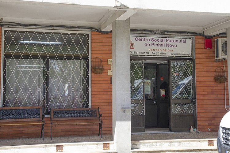 Centro Social e Paroquial de Pinhal Novo: Município propõe relevante interesse público