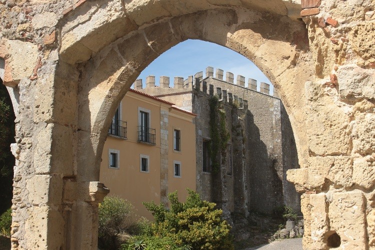 Castelo de Palmela com percursos acessíveis