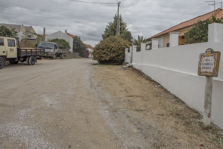 Ruas Florbela Espanca e do Lagar em concurso público