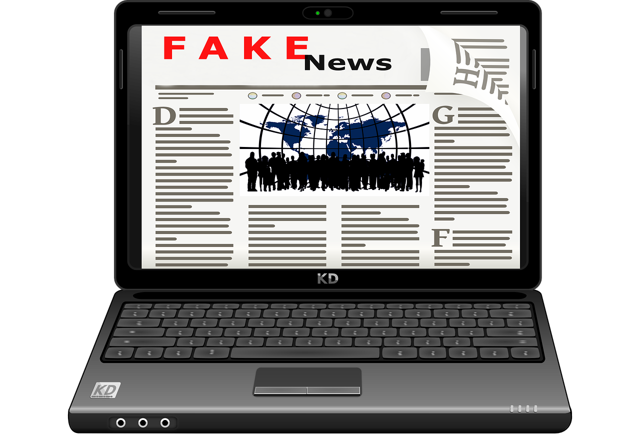 Clique Sem Idade: identificar notícias falsas na Internet