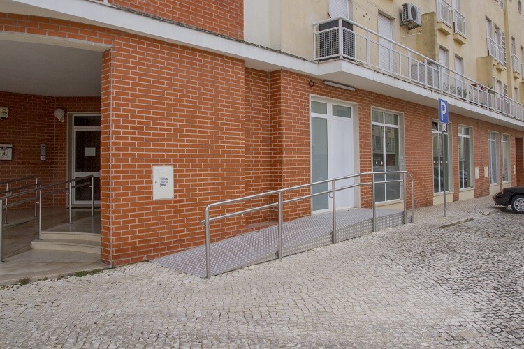 Incubadora de Empresas: concurso para remodelação do espaço