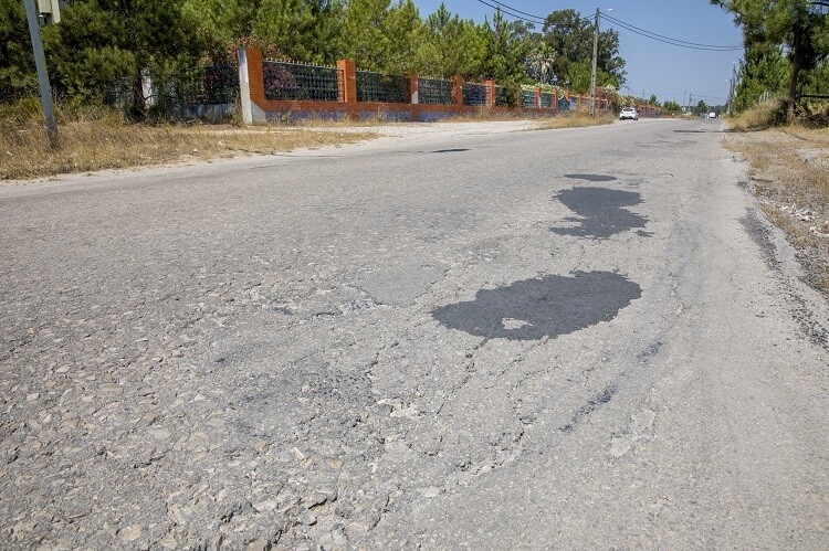 Estrada dos Quatro Castelos concurso de 1,5 M€