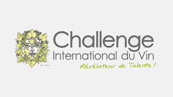 Saudação - Adega de Palmela, Adega Camolas e Casa Ermelinda Freitas