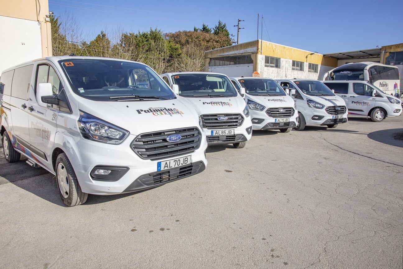 Novas viaturas ao serviço dos transportes escolares
