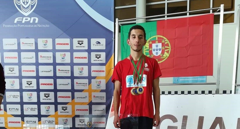 João Taniça Cruz é recordista nacional de natação adaptada