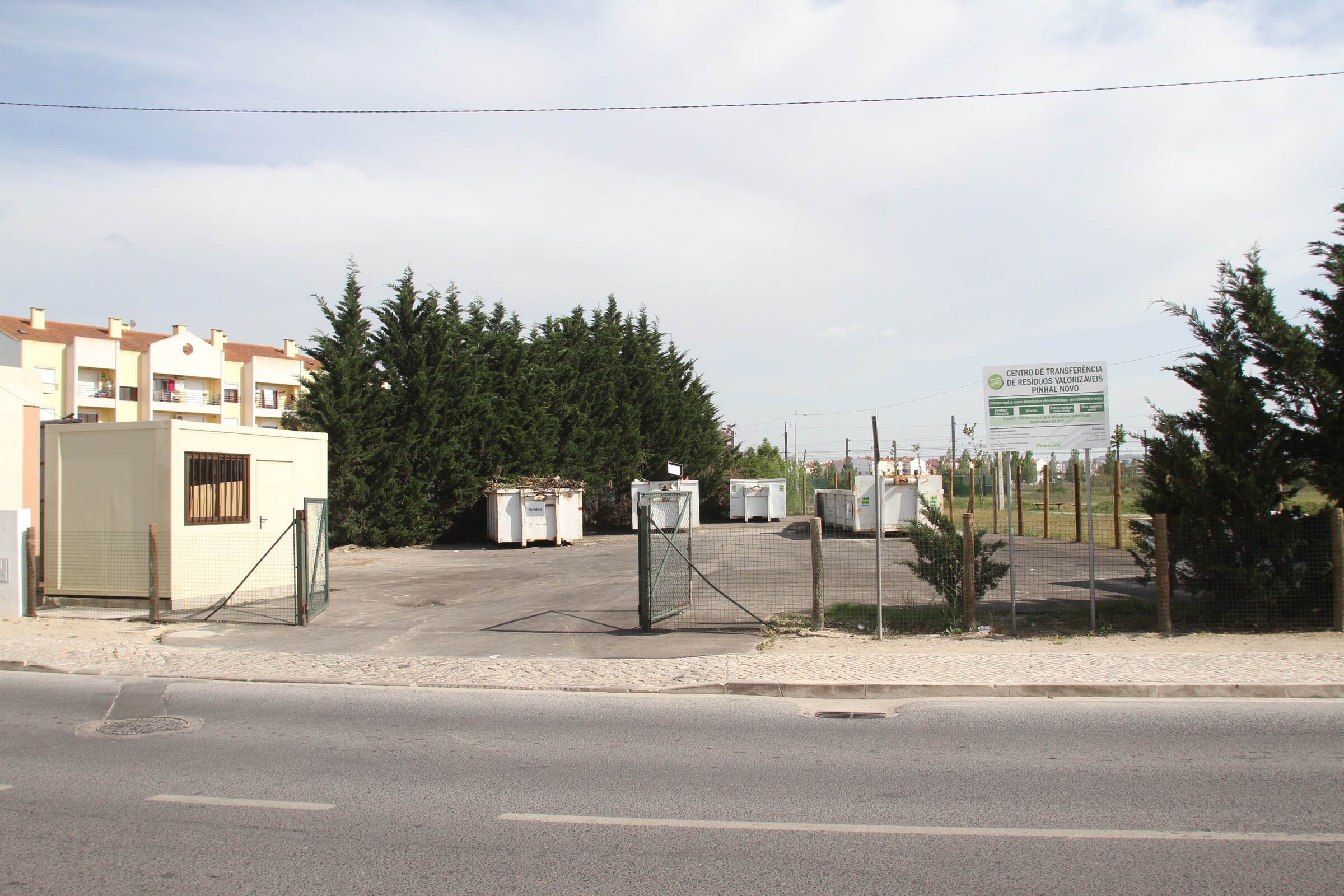 centro de transfer&ecirc;ncia de res&iacute;duos - pinhal novo