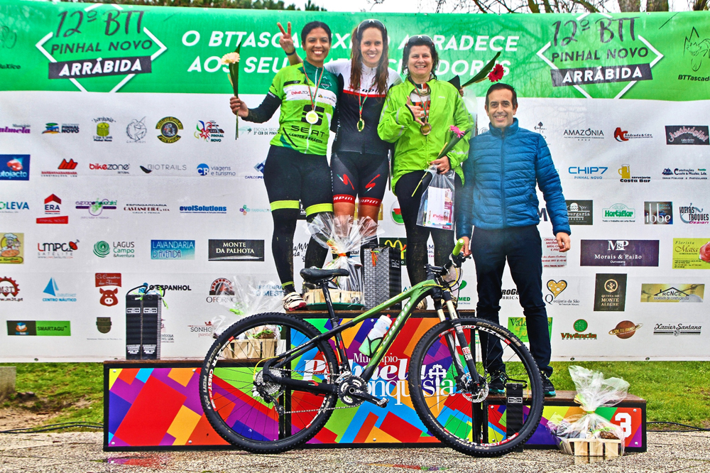 P&oacute;dio-50-Km-fem