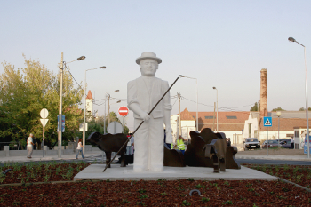 monumento de homenagem ao ovelheiro 